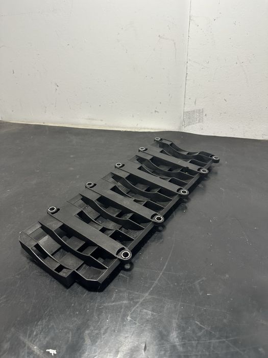 Capac deflector ulei BMW Seria 5 E60 530d 525d X5 E70 X5 E53 X3E83 E90