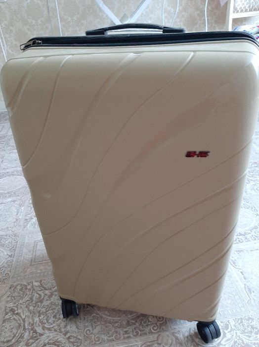 Чемодан большой Турция и дорожная сумка