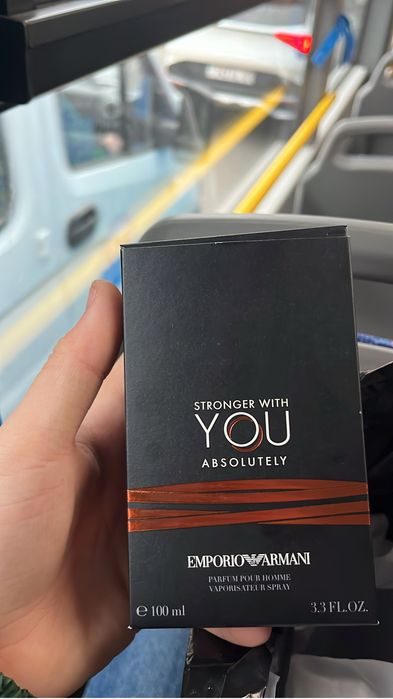 Парфюм armani stronger you absolutely