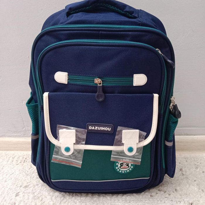 Школьный рюкзак  1-5 кл