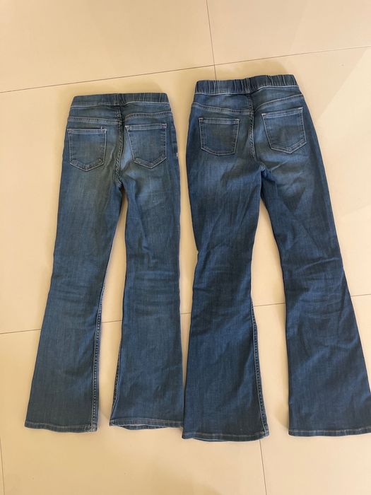 Blugi evazați H&M mărimile 128 și 134
