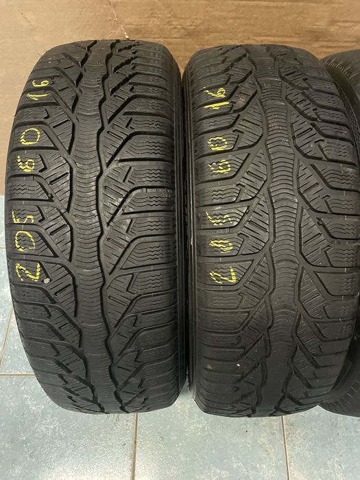 205 60 R16 Kleber Kristal Iarna