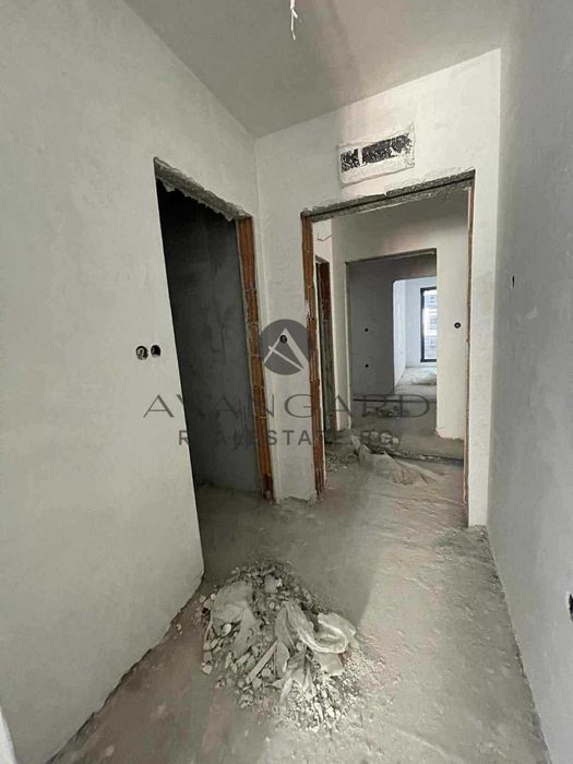 Продава се Едностаен апартамент в Пловдив, Тракия - 40 кв.м за 1350 €/кв.м - Снимка #3