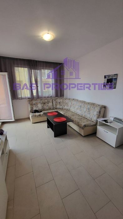 Двустаен Апартамент под Наем в Затворен Комплекс Central Park, Нови Х