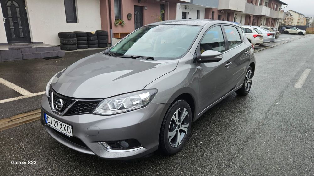 Vând Nissan Pulsar