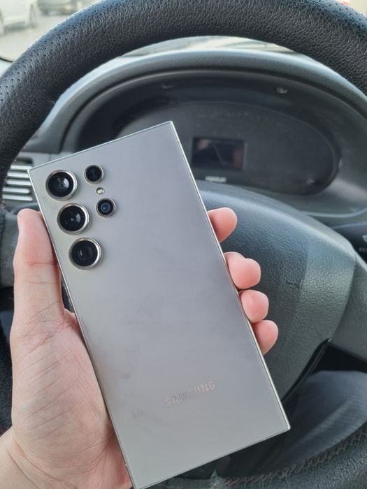 Продам или обменяю Samsung S24 Ultra