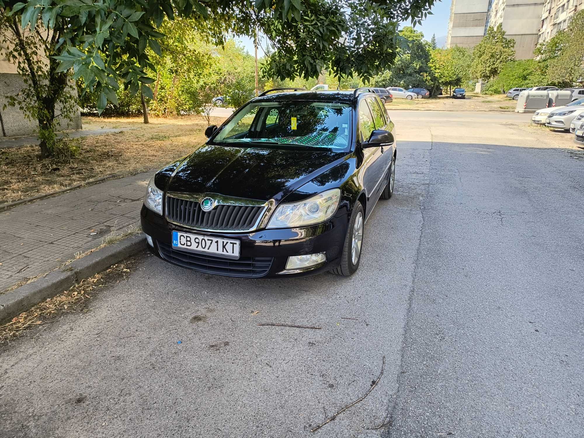 Продавам Skoda Octavia 2.0tdi