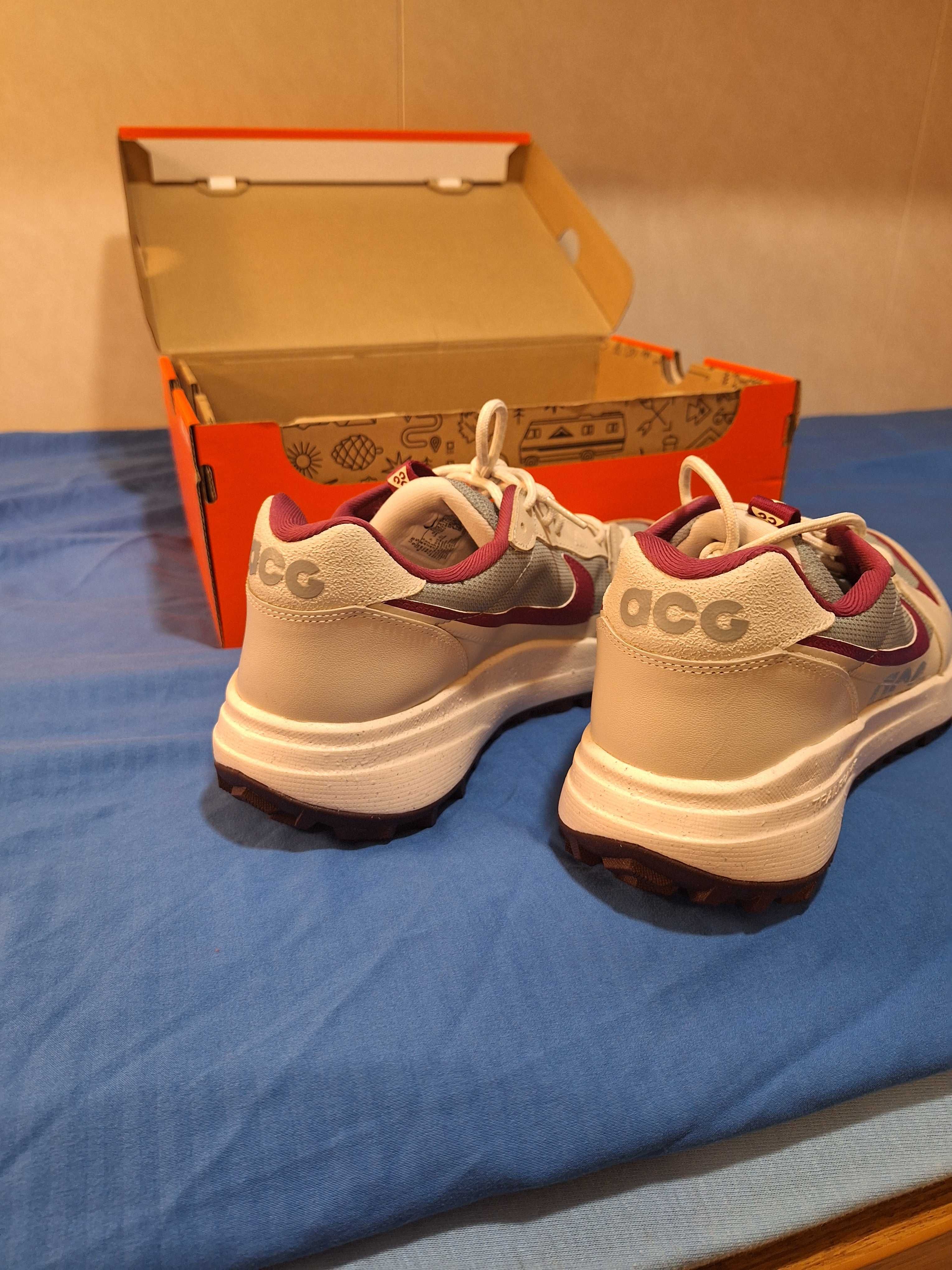 Мъжки маратонки Nike,нови,купувани от магазин на Nike в САЩ