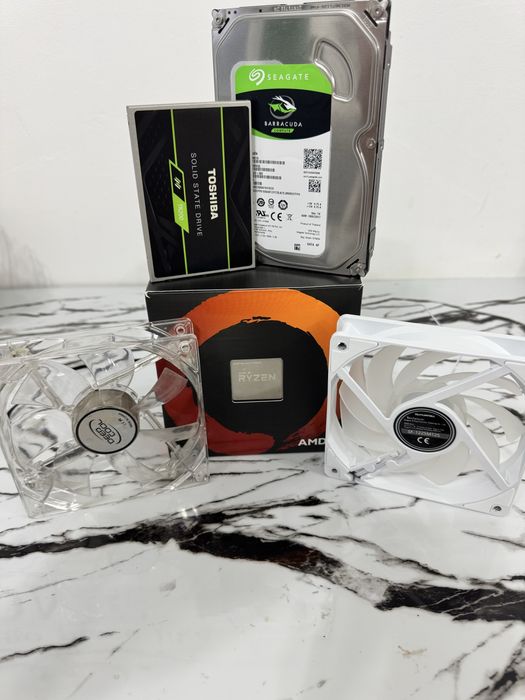 AMD Ryzen 5 + Cooler, SSD, HDD si 2 Ventilatoare