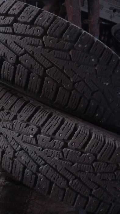 Продам резину виати r15