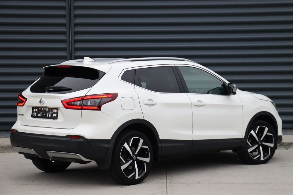 Nissan Qashqai Tekna+, 1.3 Benzina, Panoramic, Parc Auto