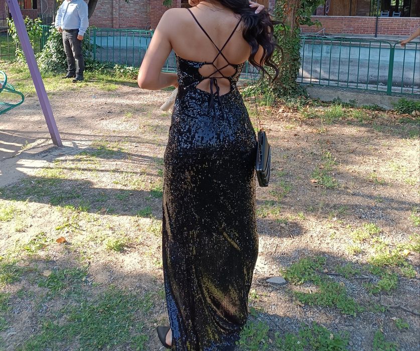 Официална рокля с пайети