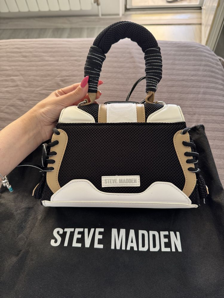 Оригинална дамска чанта Steve Madden