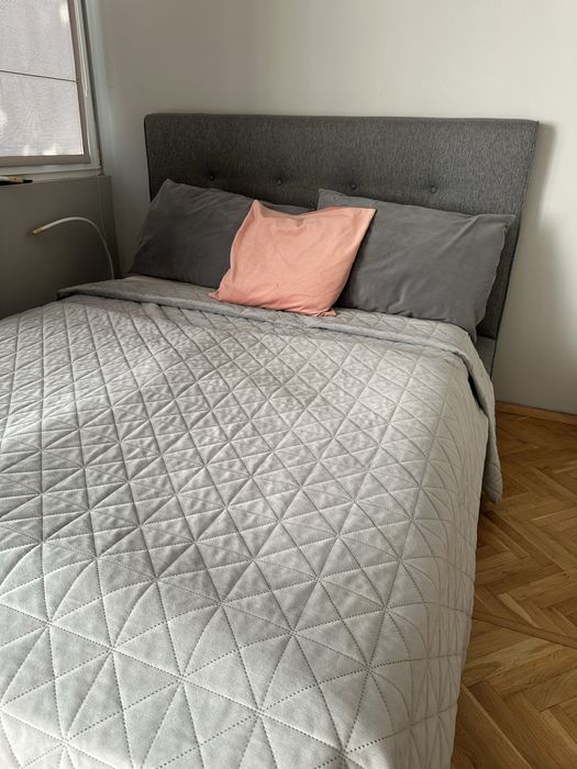 Спалня тапецирана 140/200