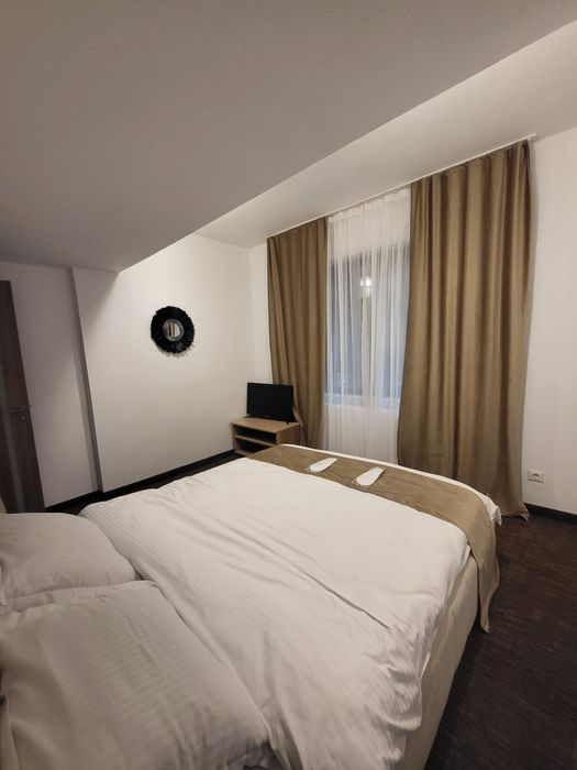 CAZARE-Vila de închiriat în Predeal -CENTRAL- Ocupat de Revelion