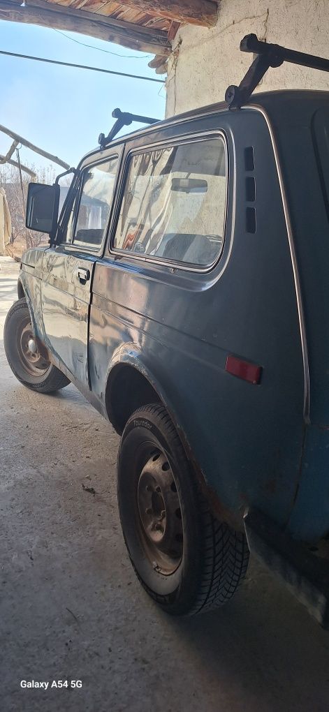 Niva 1990 yil metani bor