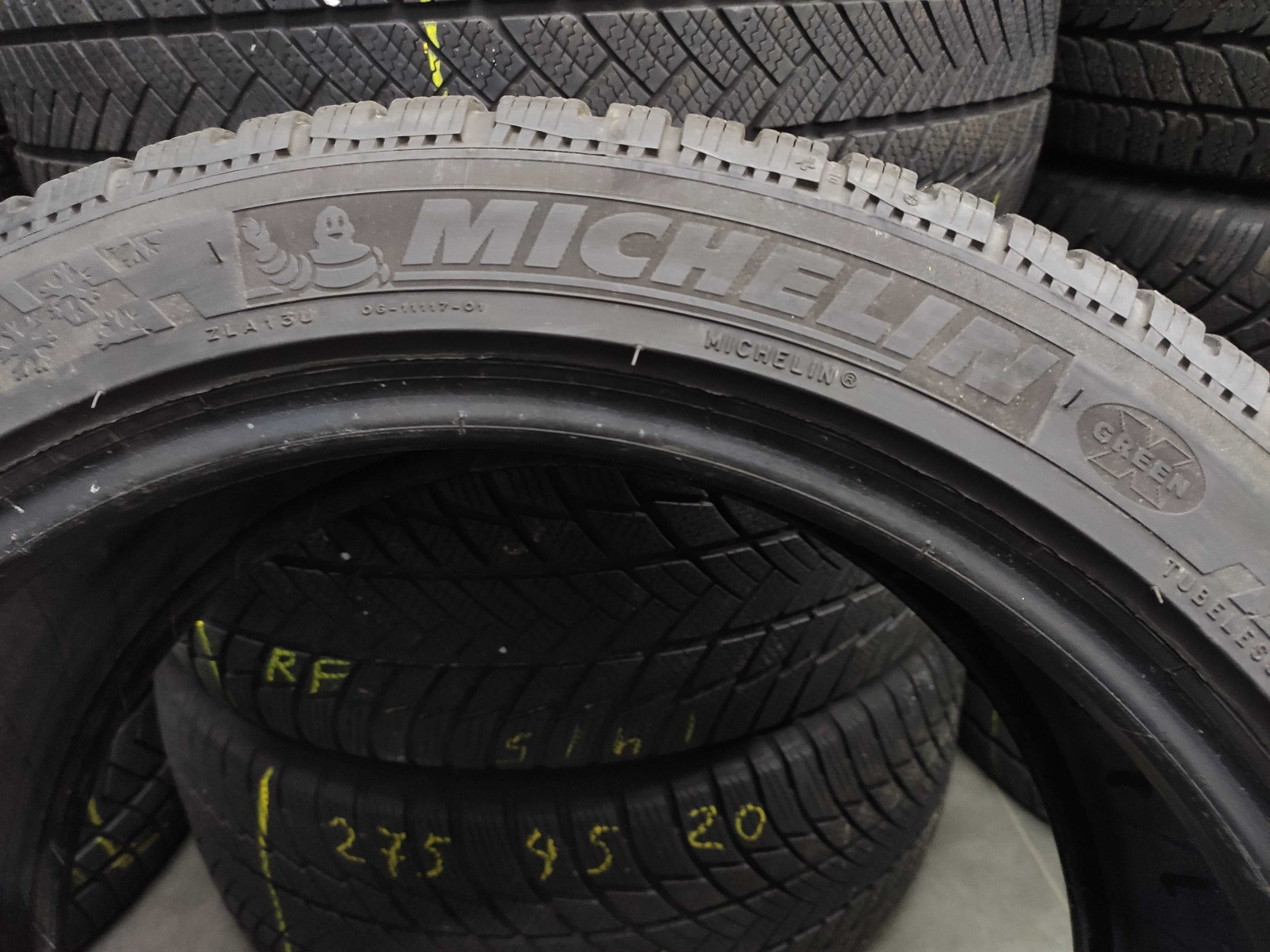 2бр Зимни Гуми 235 45 19 - Michelin