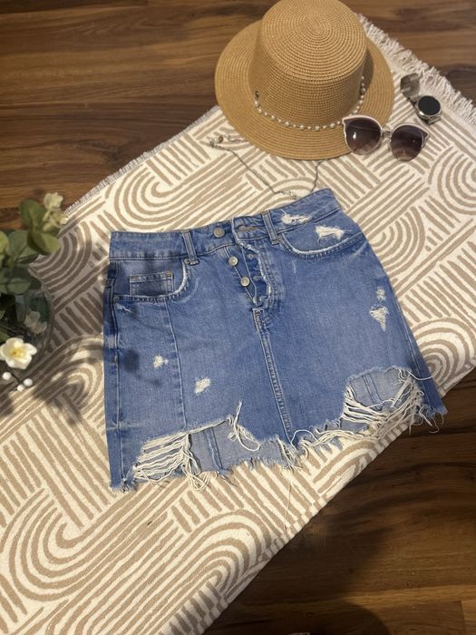 Къси панталони и поли 34-36 BERSHKA, ZARA