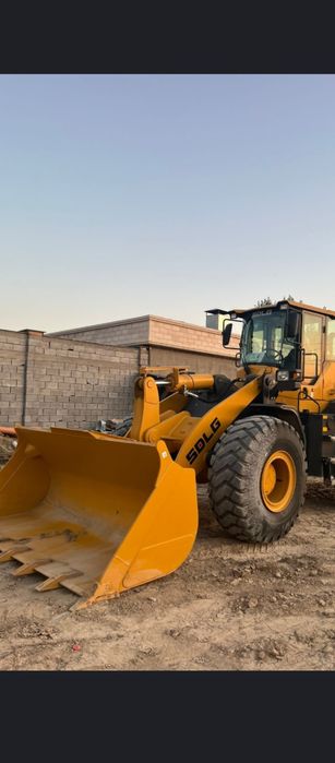 Погрузчик фронтальный