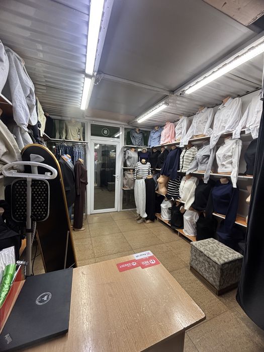 Бутик в Цветном ряду