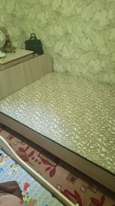 Продам спальны кровать