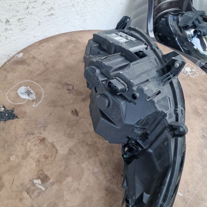 Ford Mondeo full led 2016 ляв фар