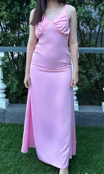 Шелковое розовое платье