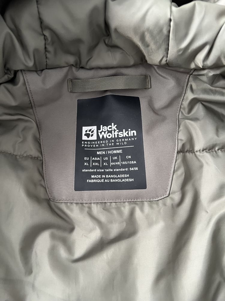 Зимно мъжко яке Jack Wolfskin