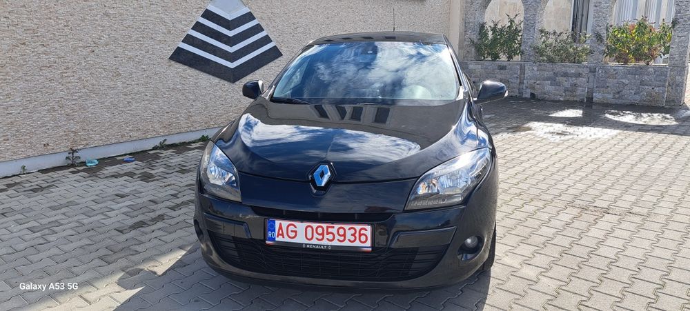 Renault megane2011motor1.5diesel,110c.p,A.c.pret2650euro neg.