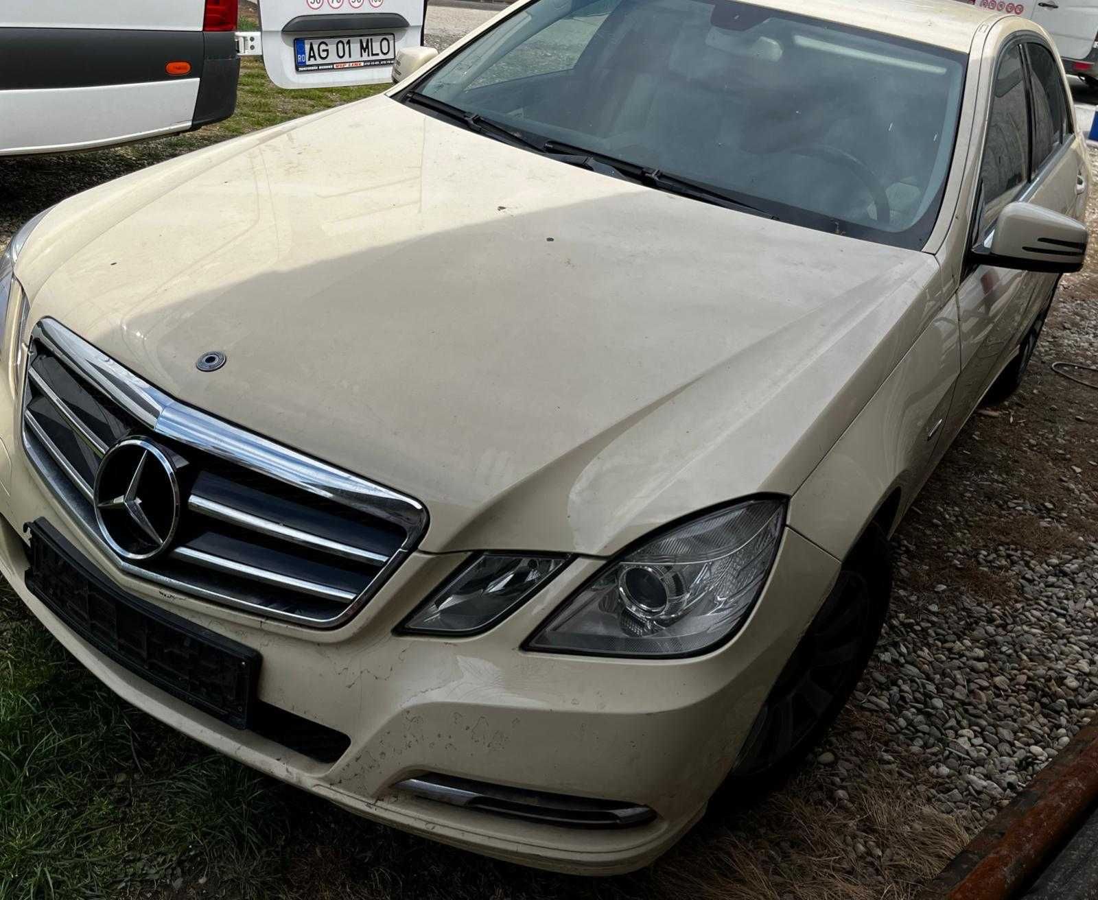 Dezmembrari Dezmembrez Piese piesa Dez Mercedes e Class w212 an 2012 d