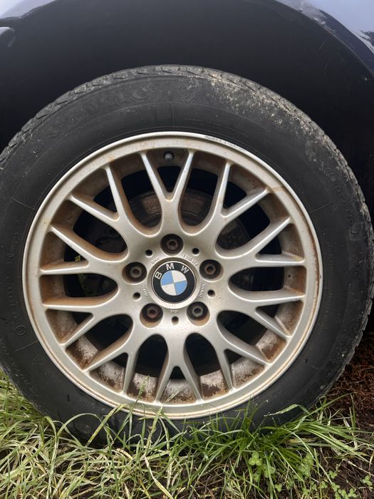 set 4 jante cu tot cu cauciuc