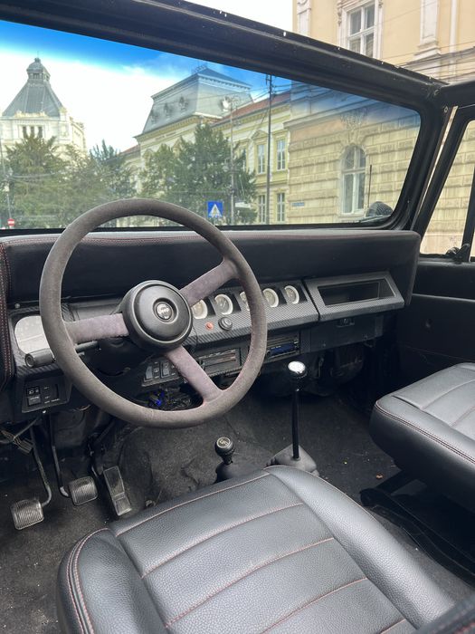 Vand JEEP WRANGELR YJ Pret Fix !!!