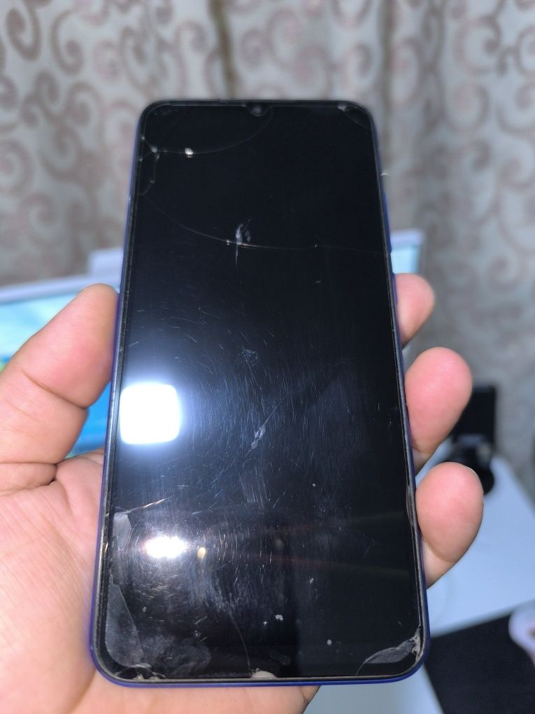 Срочно продаётся Redmi 9C 3/64gb в хорошем состоянии