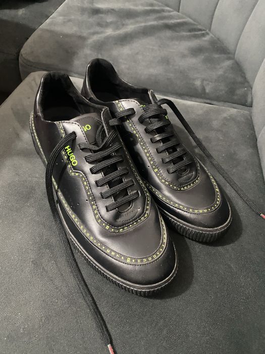 Pantofi sport HUGO - stare foarte buna