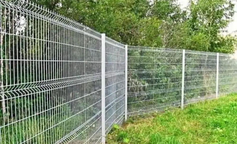 Facem Garduri la comanda clientului orice model