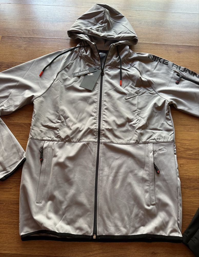 Мъжки екип Nike RUNNING със сиво горнище