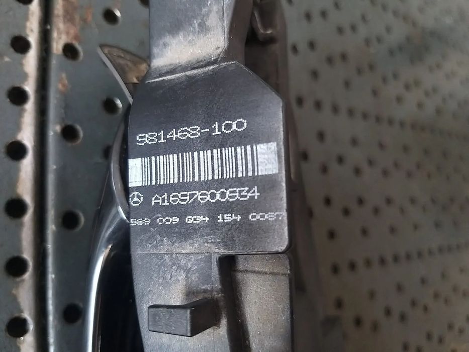 Maner usa stanga fata mercedes a class w169 981468100 a1697600634