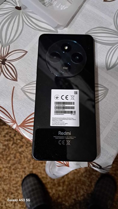 Продавам чисто нов телефон Redmi 14C 128 gb 8 gb ram!!!