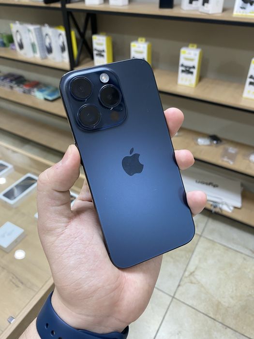 iPhone 15 Pro Blue Titanium 256GB 84%
