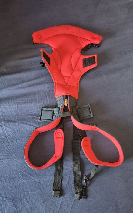 Marsupiu ergonomic pentru bebe ( 3.5 kg-12kg )