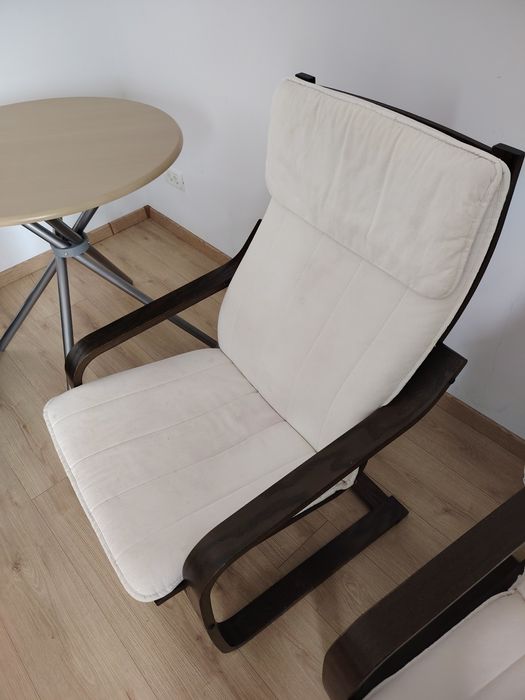 Fotoliu / scaun IKEA Poang maro inchis cu huse gri si bej deschis - 5