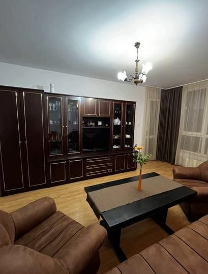 Дава се под наем Двустаен апартамент в София, Зона Б-5 - 86 кв.м за 640 € - Снимка #1