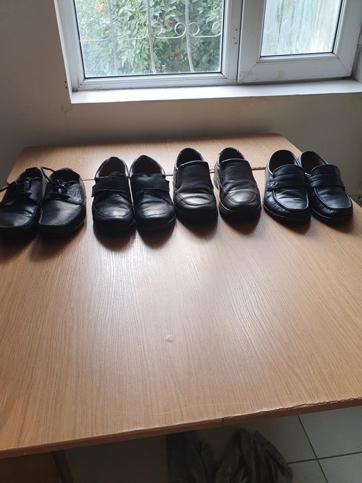 Продам  мужскую  обувь  40 размера Турция