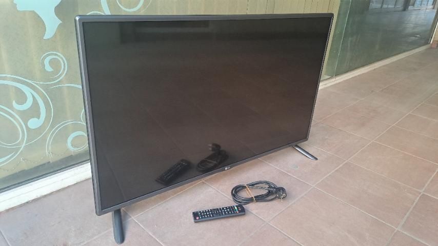 LG SMART TV 42инча перфектен-450лв