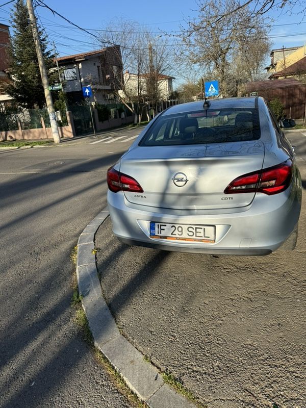 Opel Astra J in perfecta stare de functionare km reali 100%