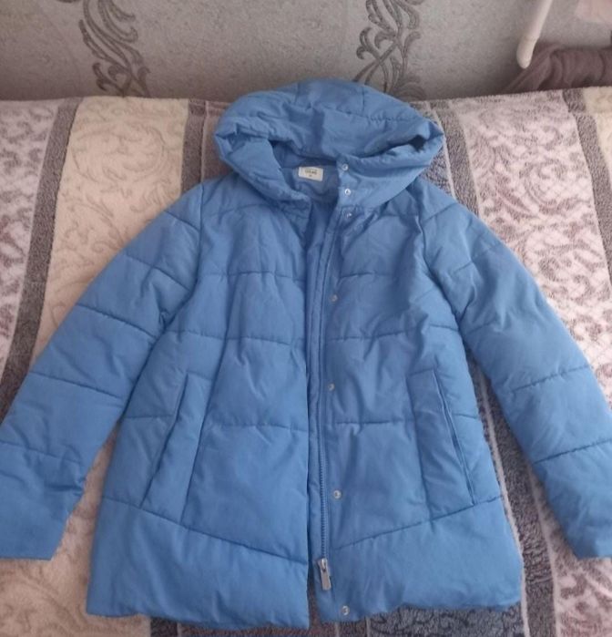 Женская весенния куртка