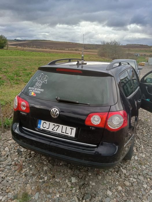 Vand pentru piese de schimb passat B6 anul 2007