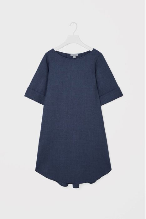 COS рокля от вълна с плисе