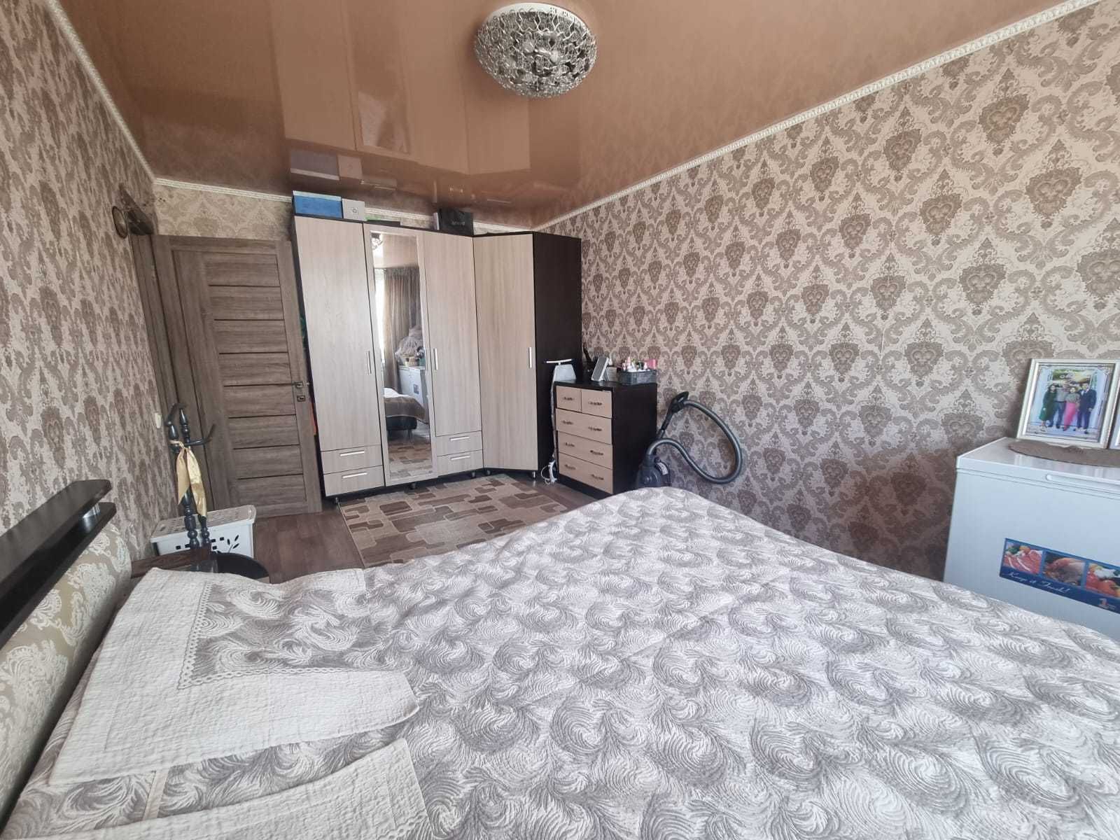 Продам 3 комнатную квартиру. Центр. Торг