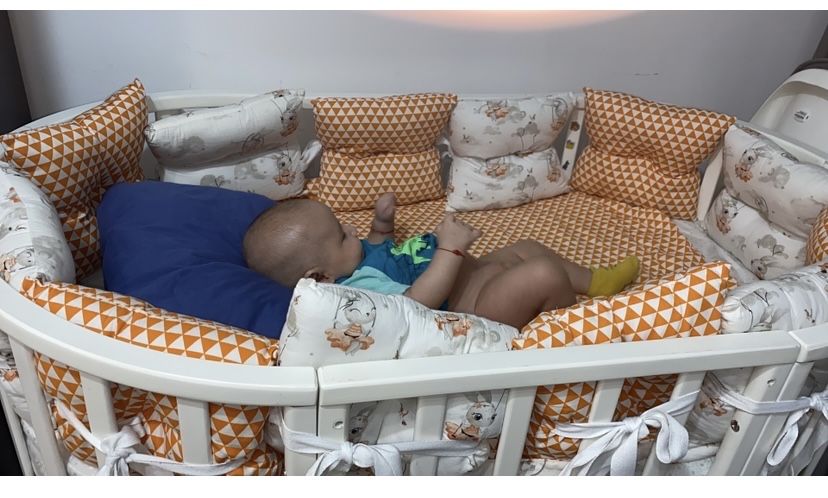 Продам кроватку детскую бу в хорошем состояни трансформер